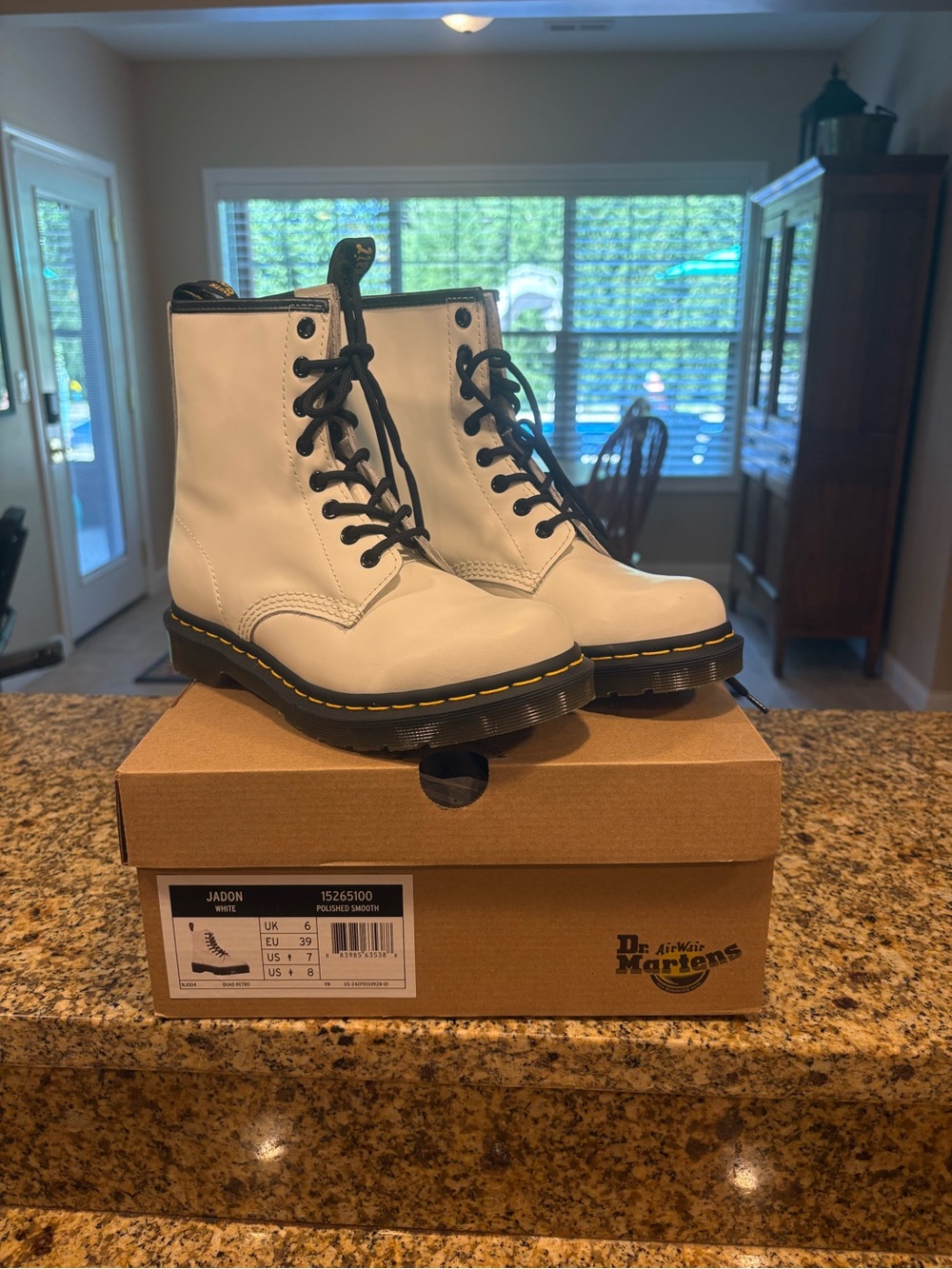Dr. Marten white smooth leather Jadon boots women’s size 7 New in Box NIB!